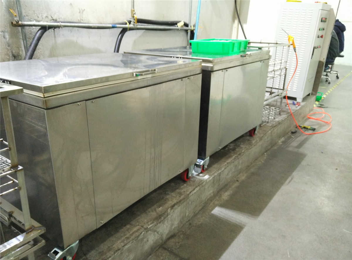 汽車零部件超聲波清洗機(jī)